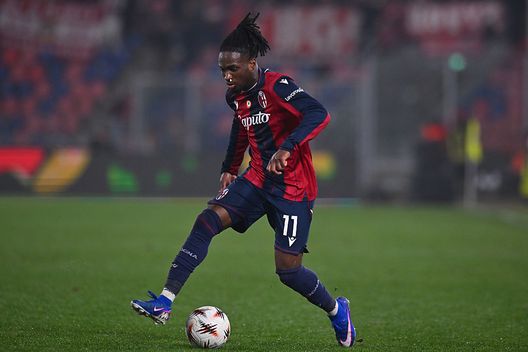 Bologna, Italia - 26 febbraio 2026: Jonathan Rowe del Bologna durante la partita di Europa League contro il Brann. (Foto di Alessandro Sabattini/Getty Images) Pisa-Bologna, dove vedere la partita in diretta televisiva e streaming LIVE- immagine 5