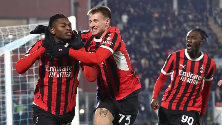 Il Milan la ribalta e vince a Como: Theo e Leao rispondono a Diao - immagine 1