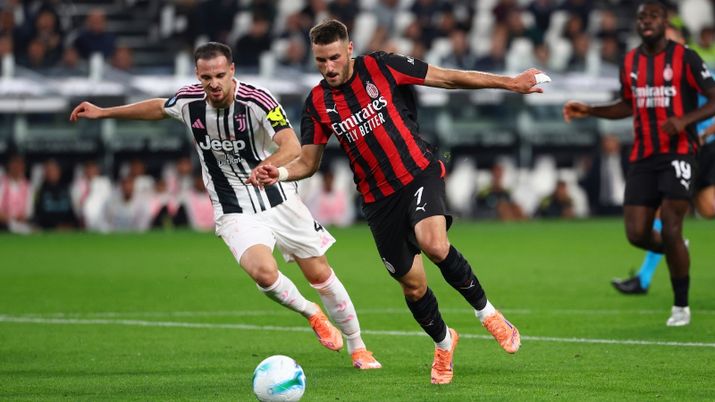 Borghi: 'Milan, allo scontro diretto con la Juventus con un margine di sicurezza ampio. Altrimenti ...'