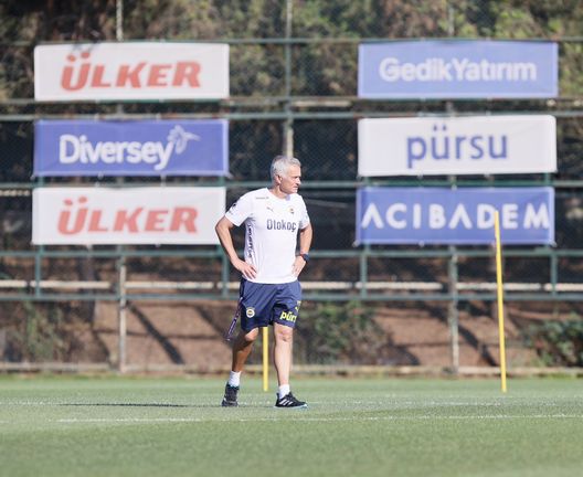 Mourinho e le polemiche: 'Sono lo straniero in Turchia, non un mago'