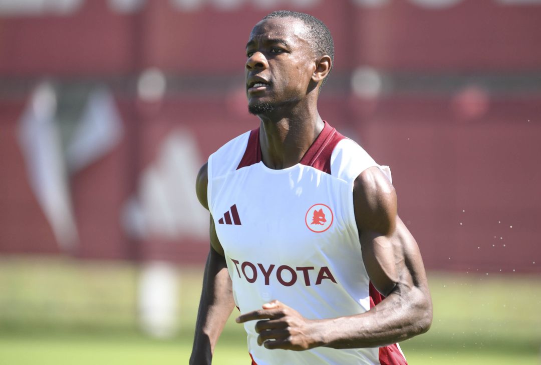 Roma, giallorossi a lavoro a Trigoria: è tornato Dybala – FOTO GALLERY - immagine 17