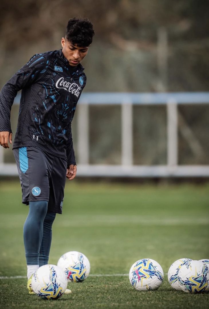 Alisson Santos, arrivato direttamente dallo Sporting Lisbona, ha preso parte oggi al primo allenamento in azzurro pubblicando gli scatti migliori sul proprio profilo Instagram.