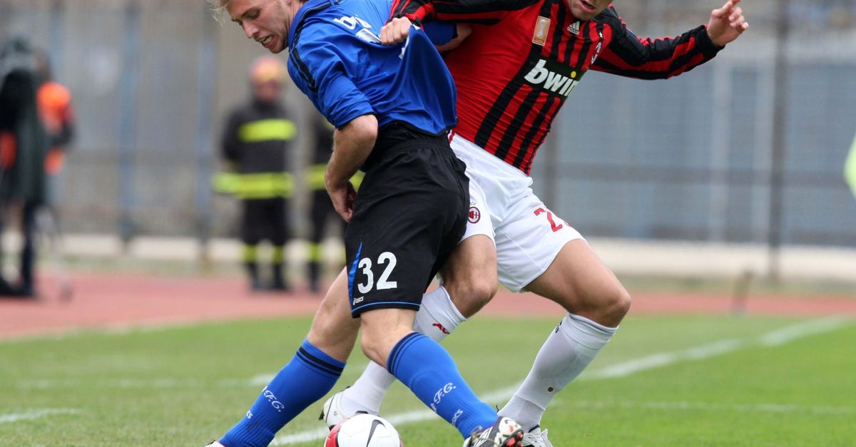 Budel senza filtri: “Il percorso del Milan non è stato positivo. Stagione deludente” Budel senza filtri: “Il percorso del Milan non è stato positivo. Stagione deludente”