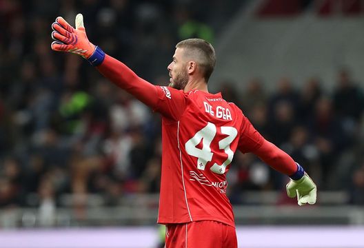 Milano, Italia - 19 ottobre 2025: David de Gea durante la partita contro il Milan. (Foto di Marco Luzzani/Getty Images) Fiorentina-Bologna, dove vedere l’incontro in diretta tv e streaming LIVE- immagine 2