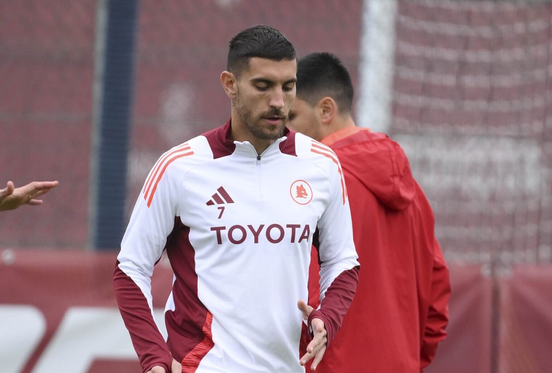 Roma, meno due giorni dal Napoli: Dybala parzialmente in gruppo – FOTO GALLERY - immagine 55