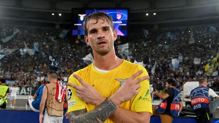 Provedel segna in Champions, Giuditta e il piccolo Alexander: “Grande papà” - immagine 1