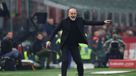 MILAN, ITALY - APRIL 22: Stefano Pioli, Head Coach of AC Milan, reacts during the Serie A TIM match between AC Milan and FC Internazionale at Stadio Giuseppe Meazza on April 22, 2024 in Milan, Italy. (Photo by Francesco Scaccianoce/Getty Images)