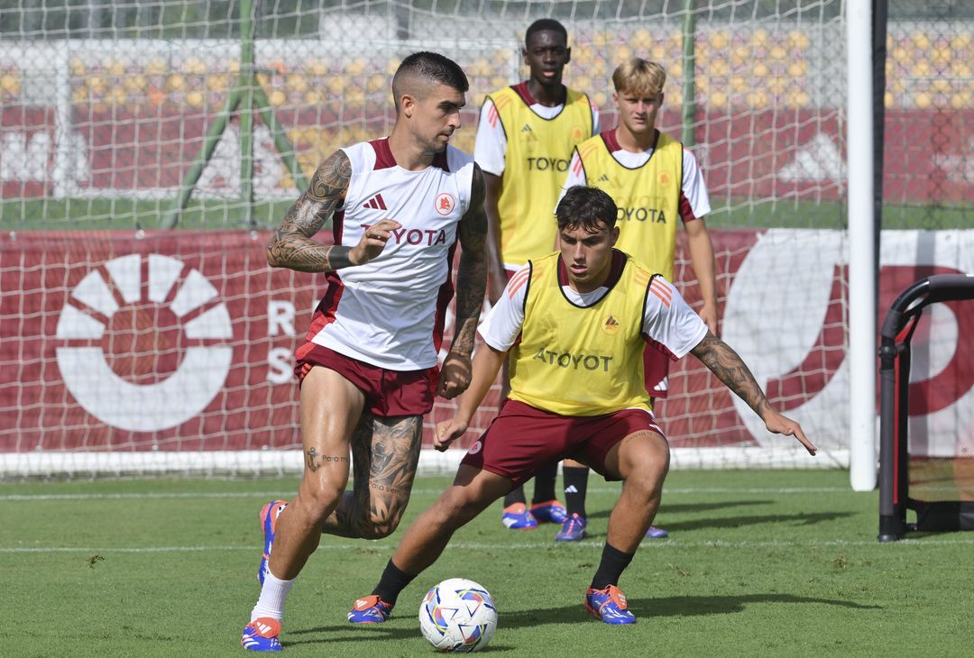 Trigoria, continua la preparazione dei giallorossi in vista del Genoa – FOTOGALLERY - immagine 14