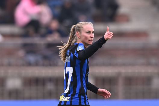 Inter Women, Henrietta Csiszar festeggia il traguardo delle 100 presenze- immagine 2
