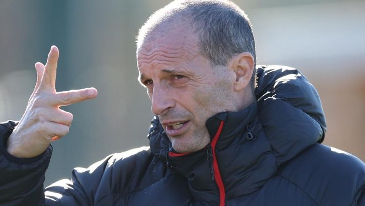 Massimiliano Allegri (allenatore AC Milan), qui durante una seduta di allenamento dei rossoneri a Milanello | Milan News (Getty Images) Milan-Lazio, numeri e dove vederla: ecco tutto ciò che c'è da sapere