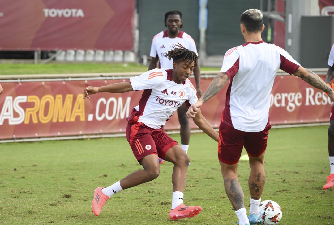 Roma, l’allenamento di oggi in vista dell’Athletic Bilbao – FOTO GALLERY - immagine 6