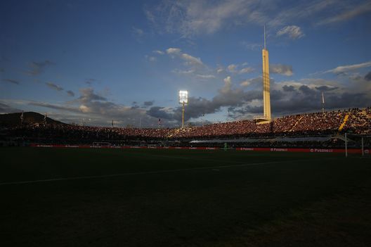 FLORENCE, ITALY - APRIL 20: General view inside the stadium Artemio Franchi during the UEFA Europa Conference League quarterfinal second leg match between ACF Fiorentina and Lech Poznan at Stadio Artemio Franchi on April 20, 2023 in Florence, Italy. (Photo by Gabriele Maltinti/Getty Images) Franchi, Nervi ricorre al TAR. E il termine per le offerte slitta a fine giugno- immagine 2