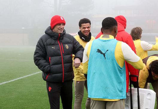 oggi-a-milanello-le-foto-di-zlatan-ibrahimovic-con-la-squadra