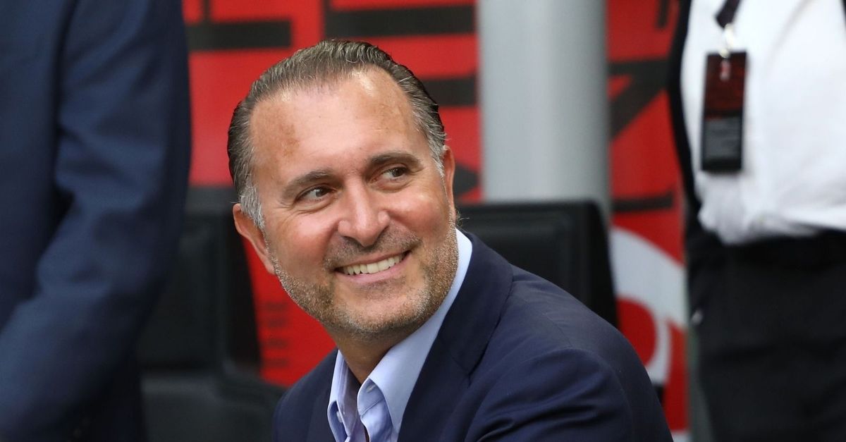 milan un maxischermo al times square per contestare cardinale l8217ultima idea dei tifosi rossoneri da Pianetamilan.it milan un maxischermo al times square per contestare cardinale l8217ultima idea dei tifosi rossoneri
