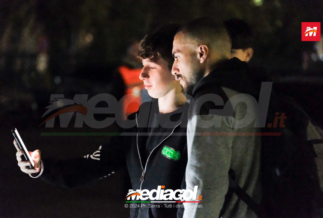 FOTO PALERMO: la squadra di Corini si raduna al parcheggio dell’Ippodromo (GALLERY) - immagine 15