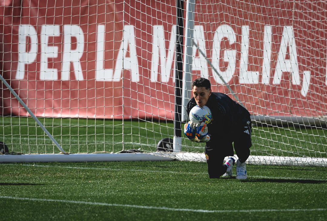 Trigoria, l’allenamento a -2 dalla Cremonese. Wesley in gruppo – FOTO GALLERY - immagine 24
