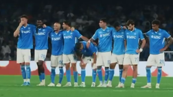 Il Napoli vince la lotteria dei rigori contro il Modena, le immagini più intense
