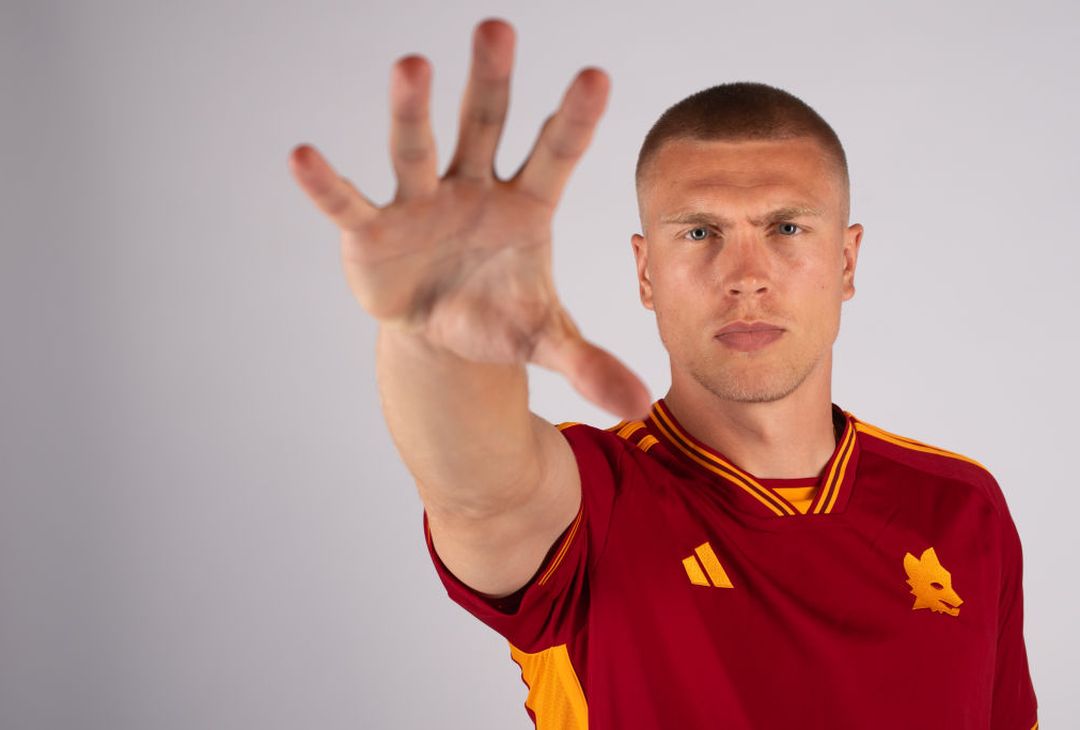 Roma, le prime immagini di Kristensen con la maglia giallorossa – FOTO GALLERY - immagine 4