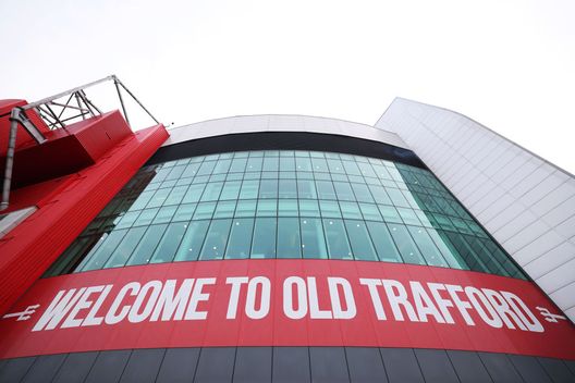 Infiltrazioni d’acqua dal tetto dell’Old Trafford: United, piove sul bagnato…- immagine 3