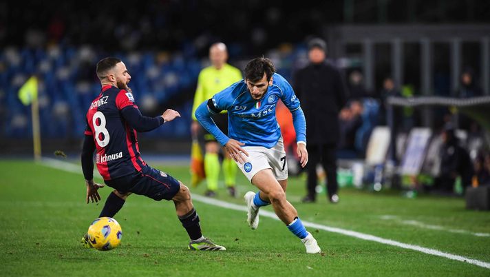 FOTO Kvara torna al gol al Maradona e mostra l’esultanza del 2-1: “Indovina un po’?” - immagine 1