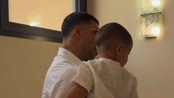 Chiara Nasti e Zaccagni commuovono i tifosi: il piccolo Thiago conosce la sorellina appena nata