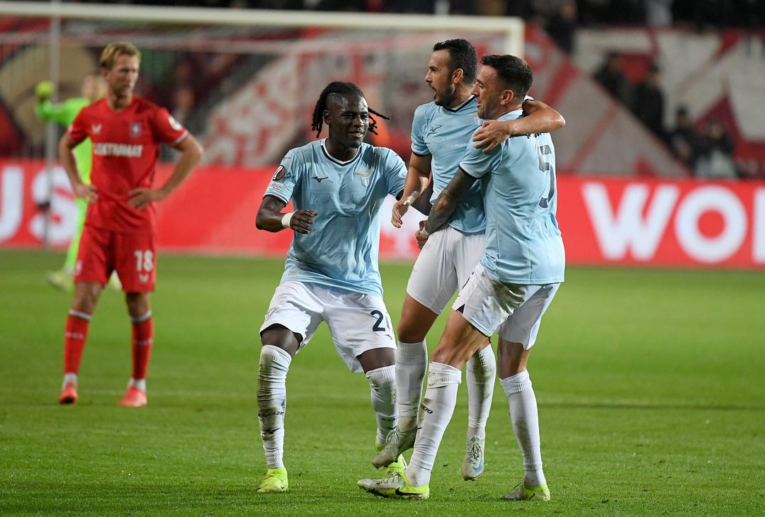 Pedro, Vecino e Tchaouna