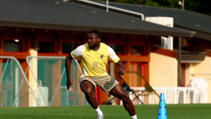 Milan, Fofana: 'Leao non ha bisogno di consigli, domenica daremo il massimo'