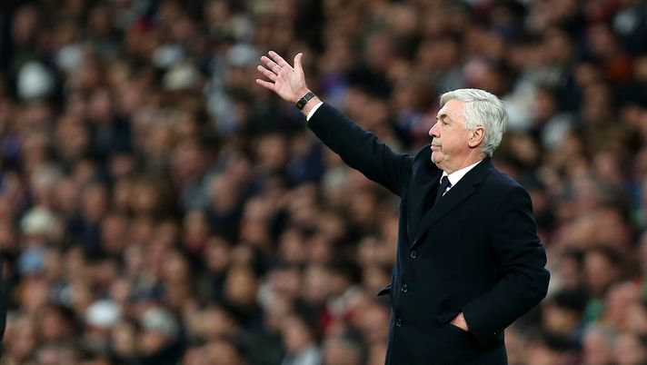 MADRID, SPAIN - JANUARY 21: Carlo Ancelotti, Head Coach of Real Madrid, gestures during the LaLiga EA Sports match between Real Madrid CF and UD Almeria at Estadio Santiago Bernabeu on January 21, 2024 in Madrid, Spain. (Photo by Florencia Tan Jun/Getty Images) Real Madrid-Bayern Monaco, Ancelotti risponde a Tuchel: “Kimmich si è buttato” - immagine 1