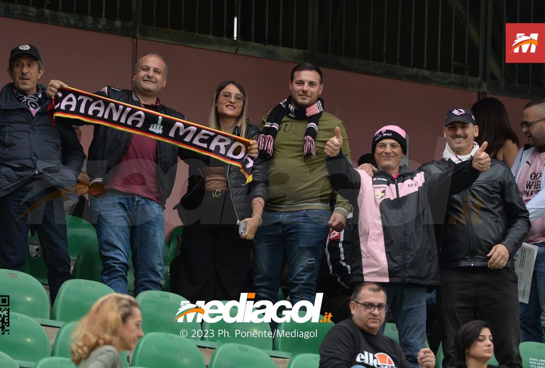 FOTOTIFO Palermo-Cittadella 0-1, gli scatti ai tifosi al “Renzo Barbera” (GALLERY) - immagine 64