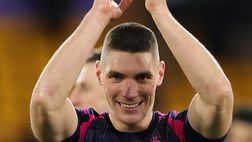 Vidic vede Milenkovic ed elogia la Fiorentina: “Il club viola ha un grande merito”