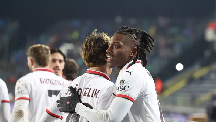 Feyenoord-Milan Champions League 2024-2025 terza maglia Rafael Leao Joao Felix