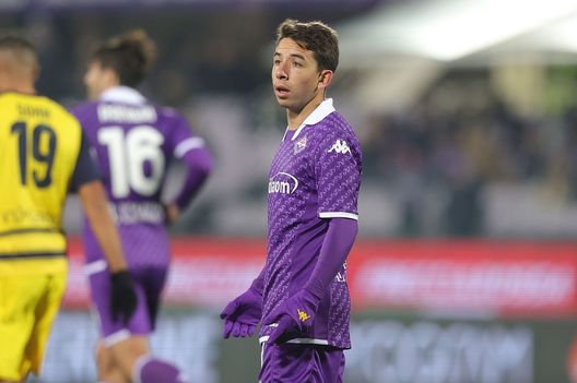 Davanti si scalda Beltran. Maxime Lopez fa rifiatare Arthur. Nico titolare- immagine 2