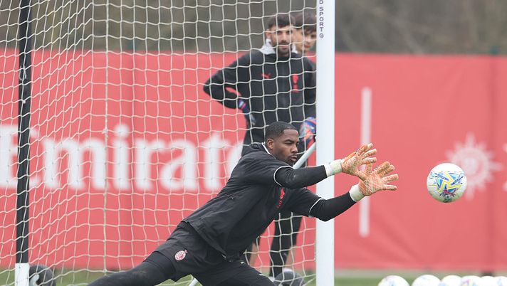 Milan-Inter è anche la sfida tra Maignan e Sommer, i due portieri titolari - immagine 1