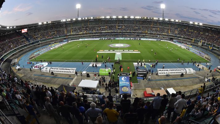 Verona-Bologna, in 15 mila al Bentegodi per la prima  Verona-Bologna, in 15 mila al Bentegodi per la prima - immagine 1