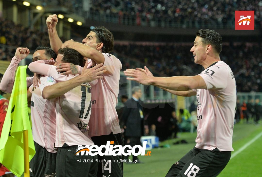 FOTO Palermo-Bari 3-0, 23ª giornata Serie B 2023-2024 (GALLERY) - immagine 37