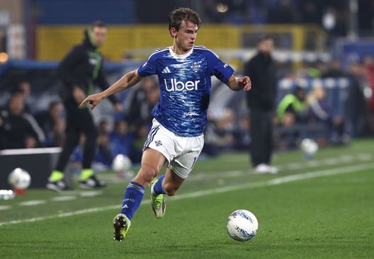COMO, ITALIA - 03 MARZO: Nico Paz di Como 1907 in azione durante la partita di Coppa Italia tra Como 1907 e FC Internazionale allo stadio Giuseppe Sinigaglia il 03 marzo 2026 a Como, Italia. (Foto di Marco Luzzani/Getty Images) Noia, agonia e nulla. Como-Inter ci fa capire che la Coppa Italia non funziona- immagine 3