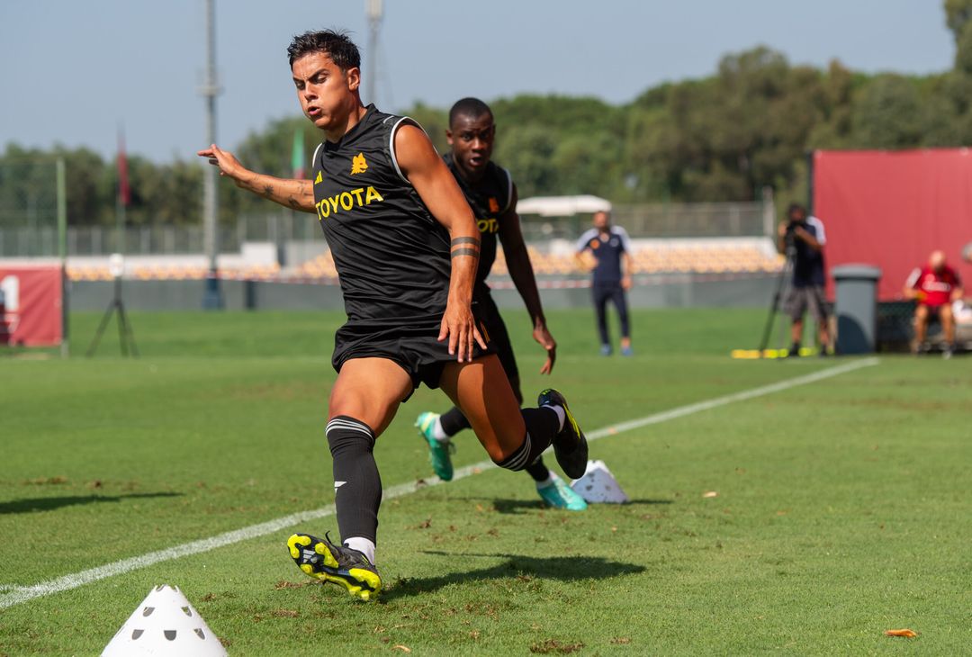 La Roma torna ad allenarsi in vista della sfida contro il Verona – FOTO GALLERY - immagine 4