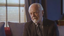De Laurentiis: “Mi presero per pazzo col Napoli. Il 4-4-2? Un modo di sedersi a tavola”