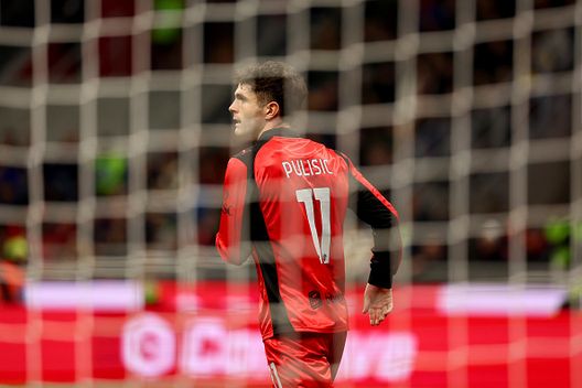 MILAN, ITALY - FEBRUARY 22: Christian Pulisic of AC Milan looks on during the Serie A match between AC Milan and Parma Calcio 1913 at Giuseppe Meazza Stadium on February 22, 2026 in Milan, Italy. (Photo by Giuseppe Cottini/AC Milan via Getty Images) pulisic-gol-flessione-loftus-cheek-infortunio