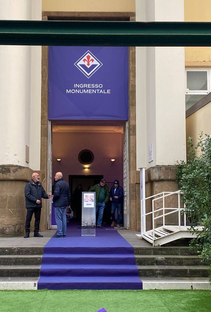 FOTO VN – La camera ardente al Franchi nel ricordo di Kurt Hamrin - immagine 4