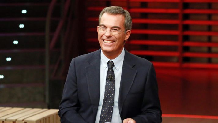 Giovanni Floris allenatore? Ottenuto il patentino Uefa B: “Pronto per grandi piazze” - immagine 1