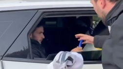 I calciatori lasciano Castel Volturno in taxi, in serata rientro in ritiro: e Kvara…