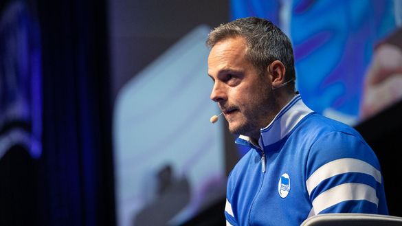 Hertha Berlino, il presidente litiga in ufficio e si infortuna: tre vertebre rotte…- immagine 3