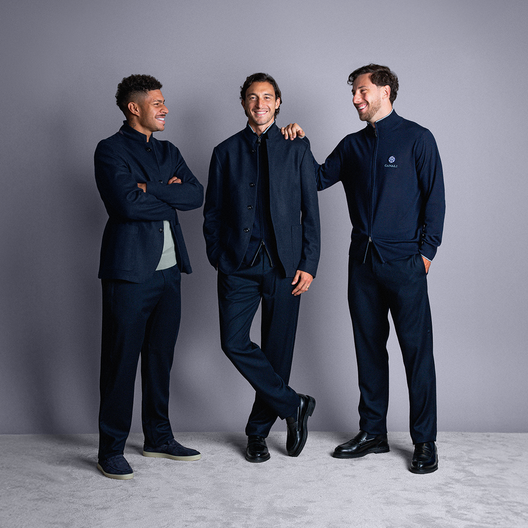 Canali e Inter presentano la nuova divisa ufficiale per la stagione autunno-inverno 2025- immagine 3