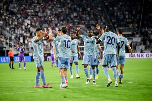 La Juventus festeggia il gol di Kenan Yildiz (Foto di Daniele Badolato - Juventus FC/Juventus FC via Getty Images) La vittoria del Manchester City a 1.75 contro la Juventus: le quote e il pronostico- immagine 2