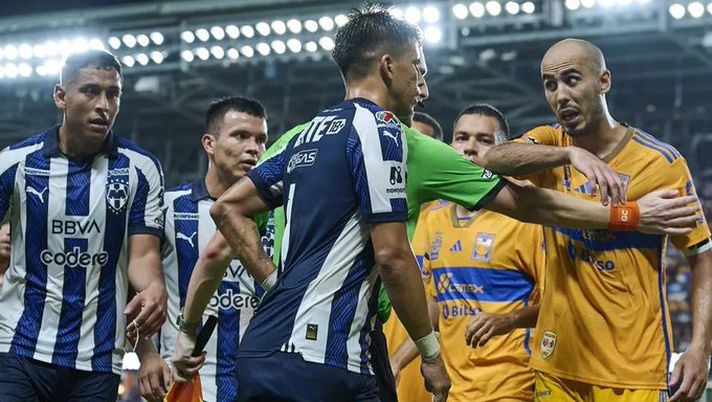 Derby messicano in Texas, scontri sia fra tifosi che in campo: alla fine passa il Monterrey - immagine 1