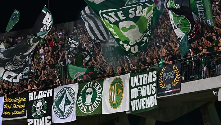 Occhi puntati sul derby Casertana-Avellino, destini diversi a caccia dei tre punti - immagine 1