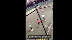 VIDEO / Gol e giocate da urlo: Osimhen regala spettacolo anche a calcetto
