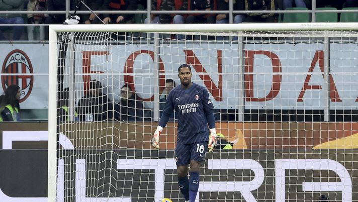 Mike Maignan AC Milan Milan-Fiorentina 1-0 Serie A 2023-2024
