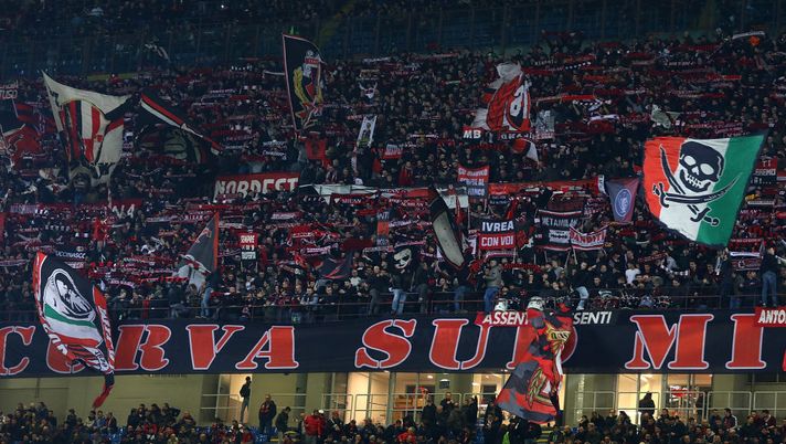 La Curva Sud del Milan: “Torneremo sul serio nel match con la Fiorentina” La Curva Sud del Milan: “Torneremo sul serio nel match con la Fiorentina” - immagine 1
